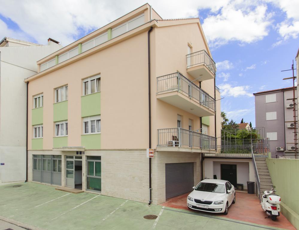 Amigo Comfort Apartments سبليت المظهر الخارجي الصورة